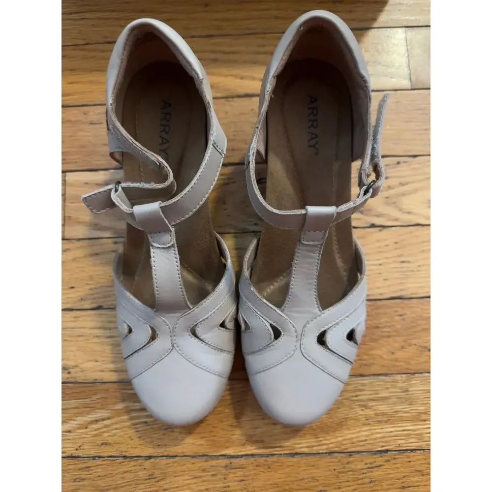 Array Kirkley Women’s 7.5M Sand Leather Comfort T-Strap Low Heel Shoes NEW